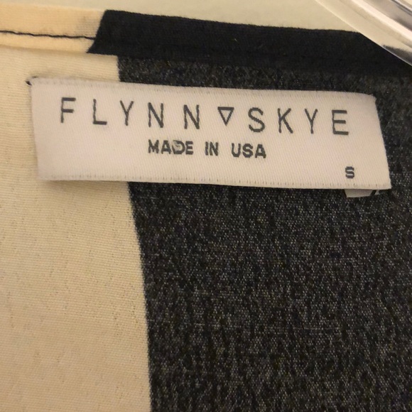 Flynn Skye striped cropped top - Picture 3 of 4